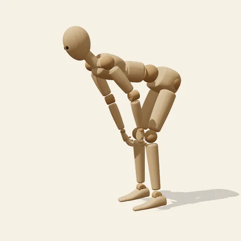 Hands-on-Knees Lean pose reference, side view of a wooden drawing mannequin
